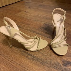Vince Camuto Nude strappy sandal | heels